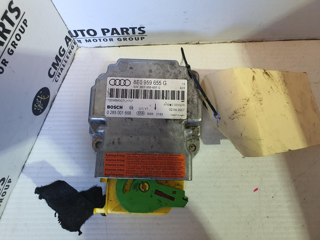 AUDI A4 A/BAG MODULE/SENSOR P/N 8E0959655G, B7, 08/04-07/09