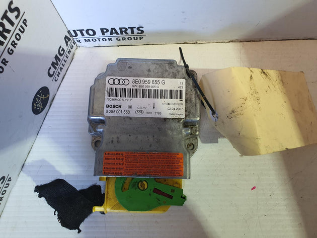 AUDI A4 A/BAG MODULE/SENSOR P/N 8E0959655G, B7, 08/04-07/09