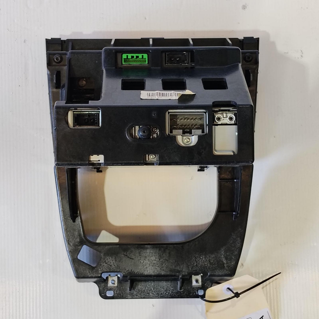 VOLVO XC90 STEREO/HEAD UNIT HEAD UNIT, 09/06-12/14 06 07 08 09 10 11 12 13 14