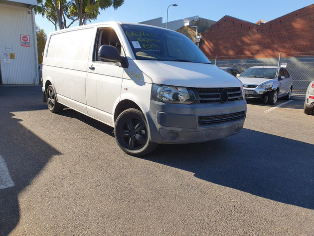 VOLKSWAGEN TRANSPORTER RIGHT TAILLIGHT T5, TRANSPORTER, VAN, BARN DOOR, 09/09-06