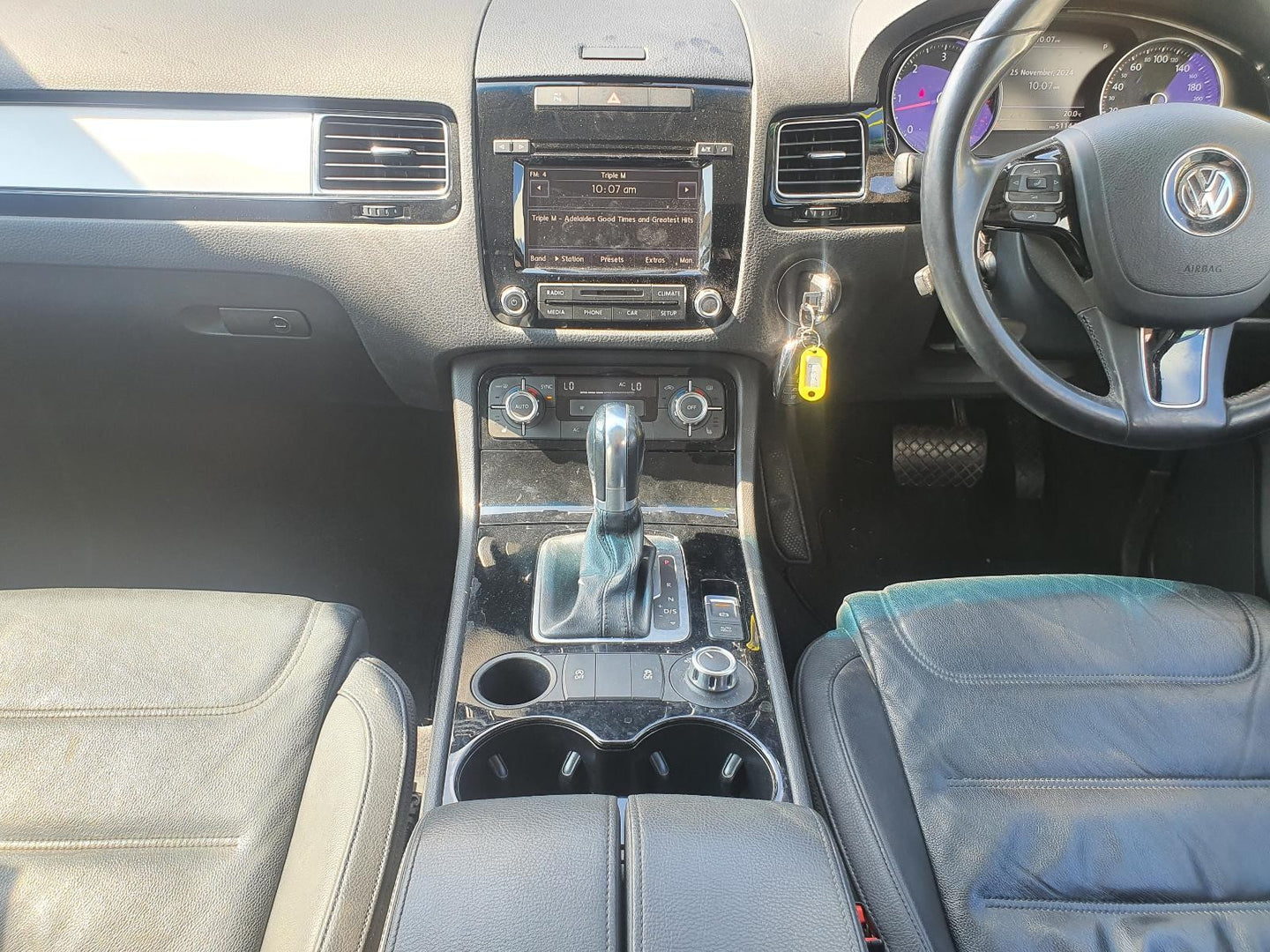 VOLKSWAGEN TOUAREG STEREO/HEAD UNIT, 7P6035190B, 7P, 12/10-04/18 10 11 12 1