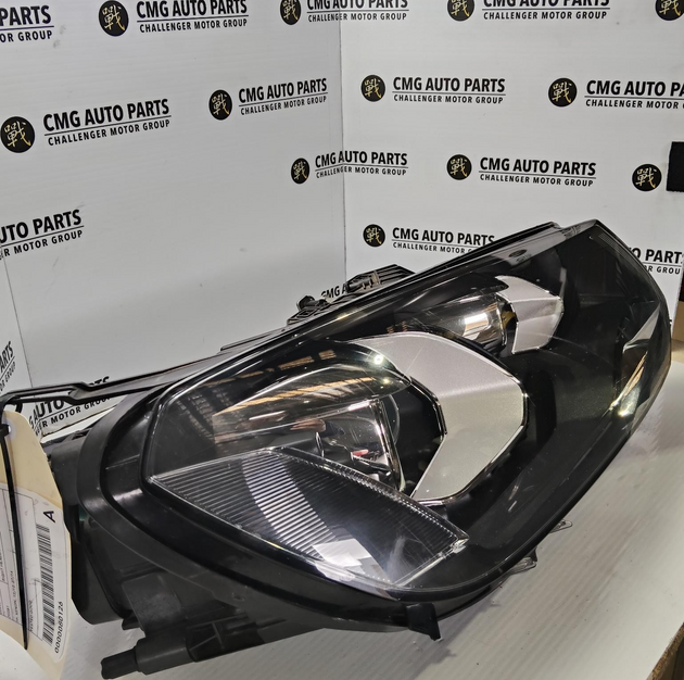 VOLKSWAGEN TOUAREG RIGHT HEADLAMP 7P2941752, XENON, 12/10-07/14 10 11 12 13 14