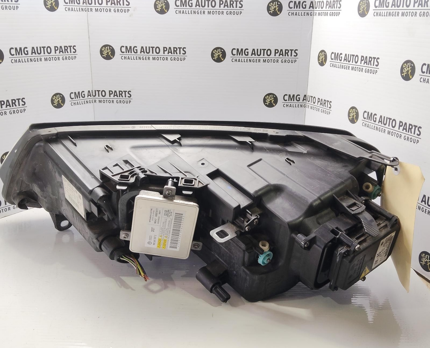 VOLKSWAGEN TOUAREG RIGHT HEADLAMP 7P2941752, XENON, 12/10-07/14 10 11 12 13 14