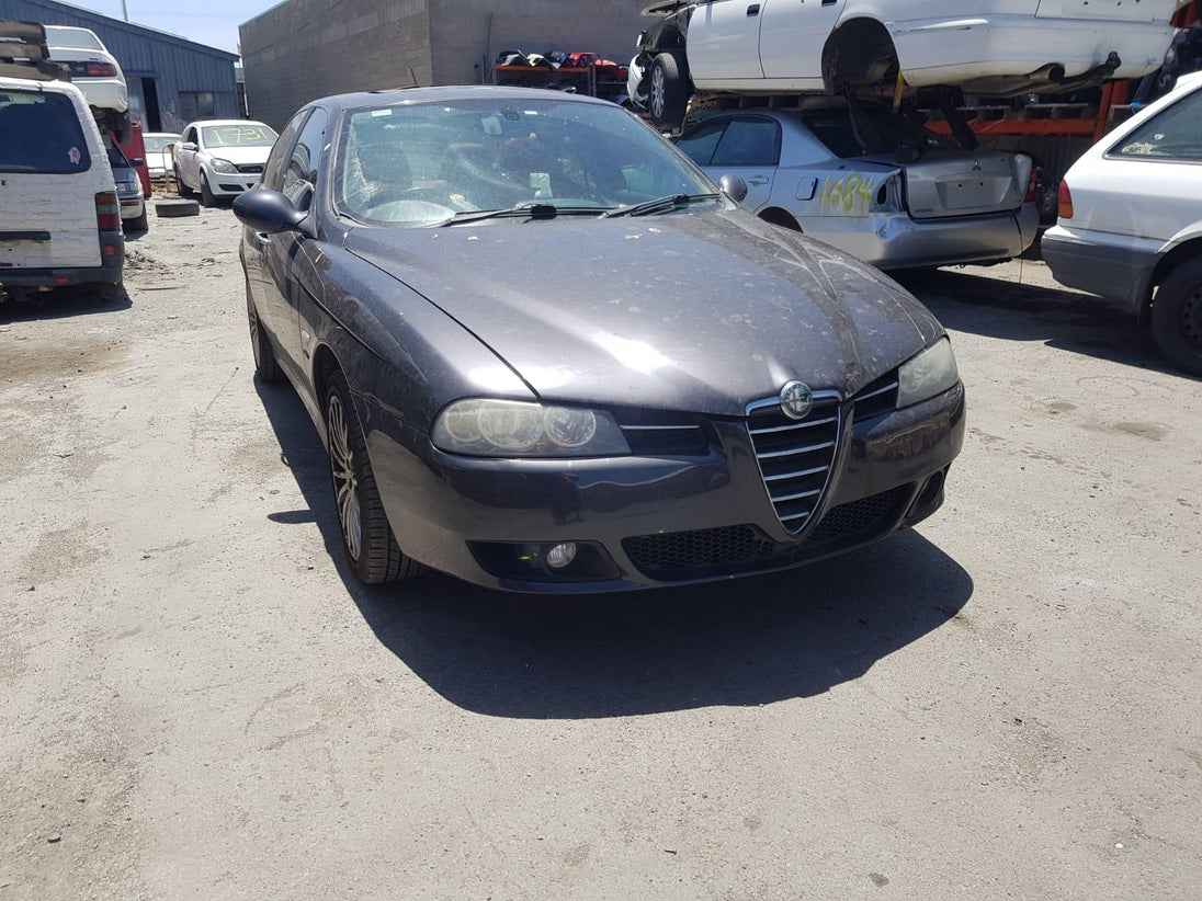 ALFA ROMEO 156 RIGHT TAILLIGHT SEDAN/WAGON, 02/99-05/06 99 00 01 02 03 04 05 06