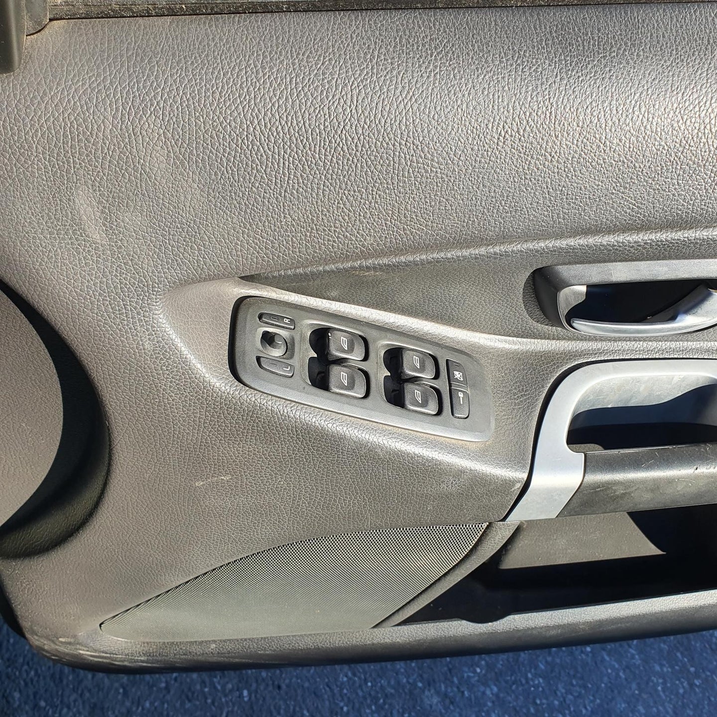 VOLVO XC90 SUN VISOR LH SIDE, 07/03-12/14 03 04 05 06 07 08 09 10 11 12 13 14