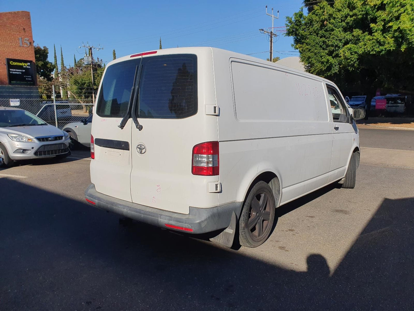 VOLKSWAGEN TRANSPORTER DOOR HANDLE T5, LH REAR, OUTER, 08/04-06/15 04 05 06 07 0