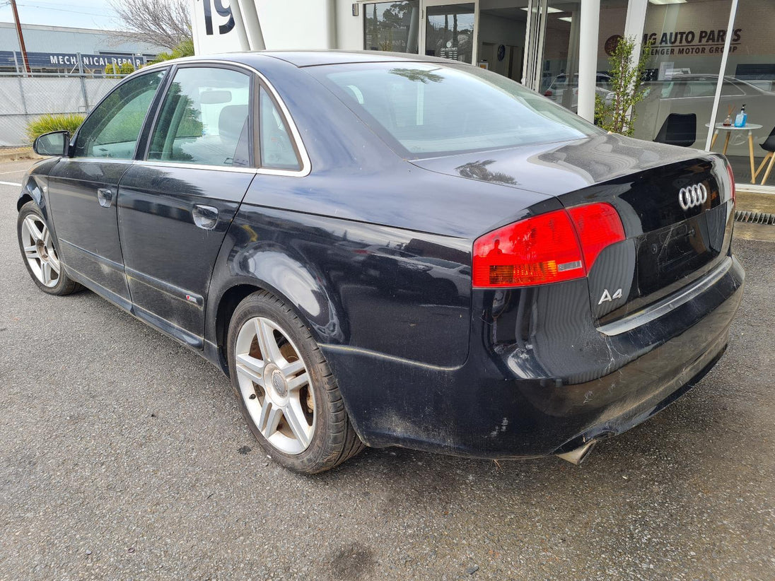 AUDI A4 A/BAG MODULE/SENSOR P/N 8E0959655G, B7, 08/04-07/09