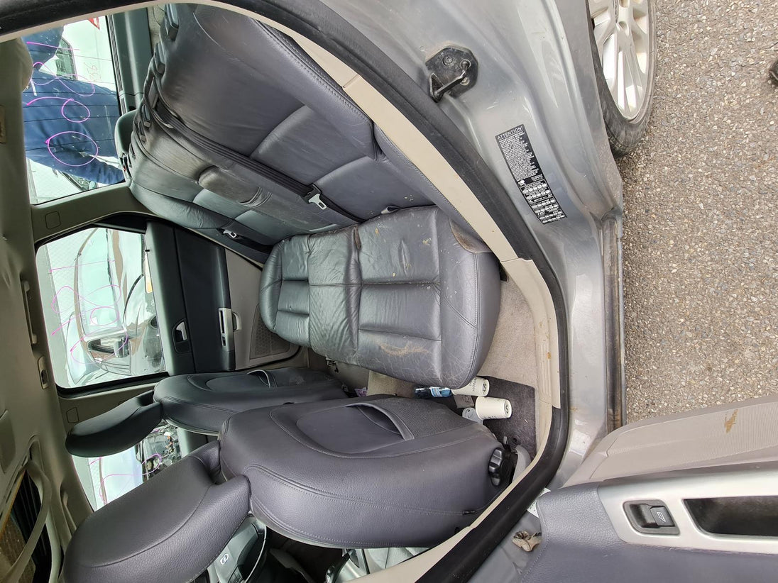 VOLVO V50 A/BAG MODULE P/N 8697679, 03/04-08/12