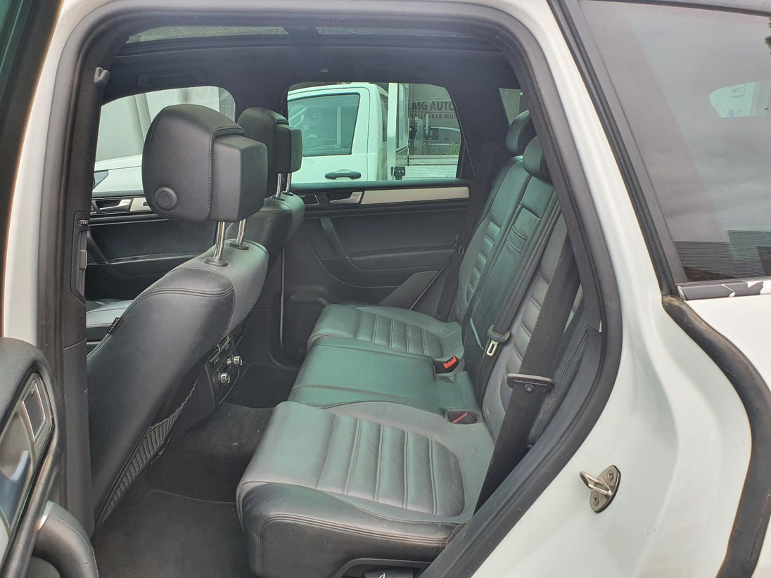 VOLKSWAGEN TOUAREG RIGHT TAILLIGHT 7P, LED TYPE, 06/14-04/18 14 15 16 17 18