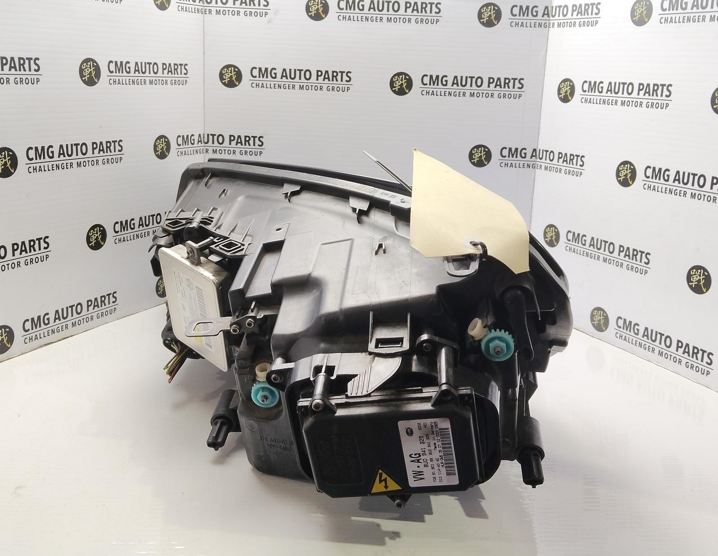 VOLKSWAGEN TOUAREG RIGHT HEADLAMP 7P2941752, XENON, 12/10-07/14 10 11 12 13 14