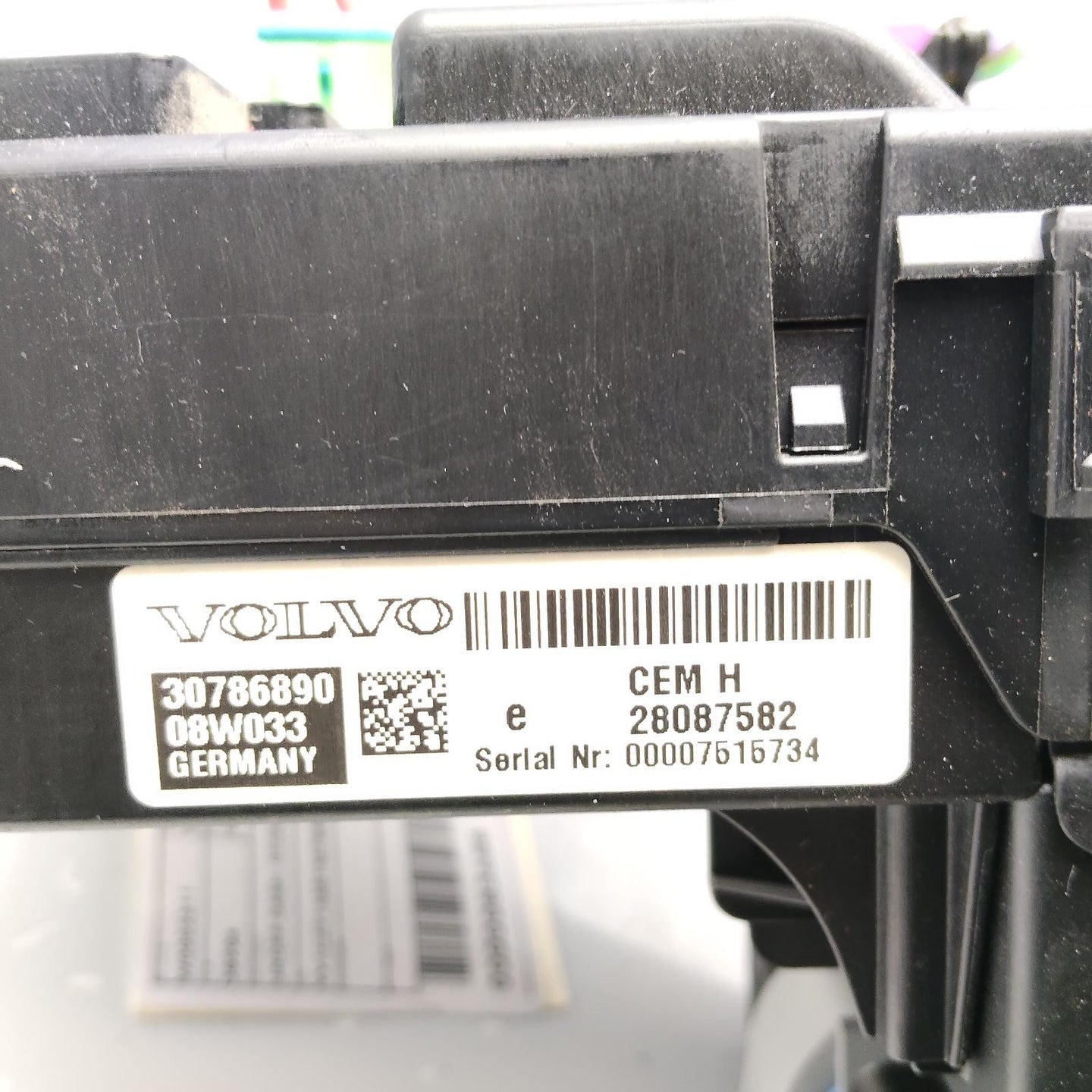 VOLVO XC90 FUSE BOX UNDER DASH, 30786890 ,07/03-12/14 