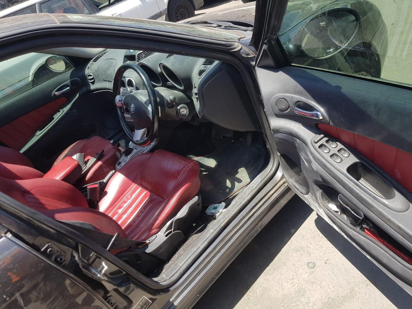 ALFA ROMEO 156 DOOR HANDLE SEDAN 02/99-12/06 99 00 01 02 03 04 05 06