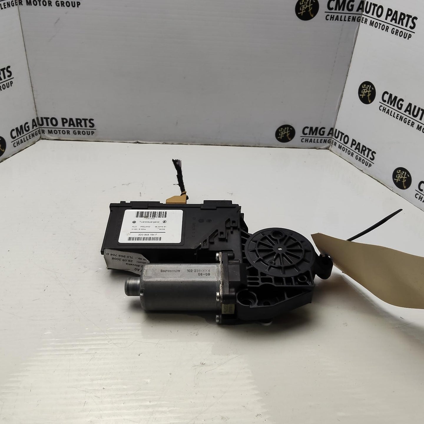 VOLKSWAGEN TOUAREG RIGHT REAR WND REG/MOTOR 7L, PN 3D0959794F 09/03-12/10 