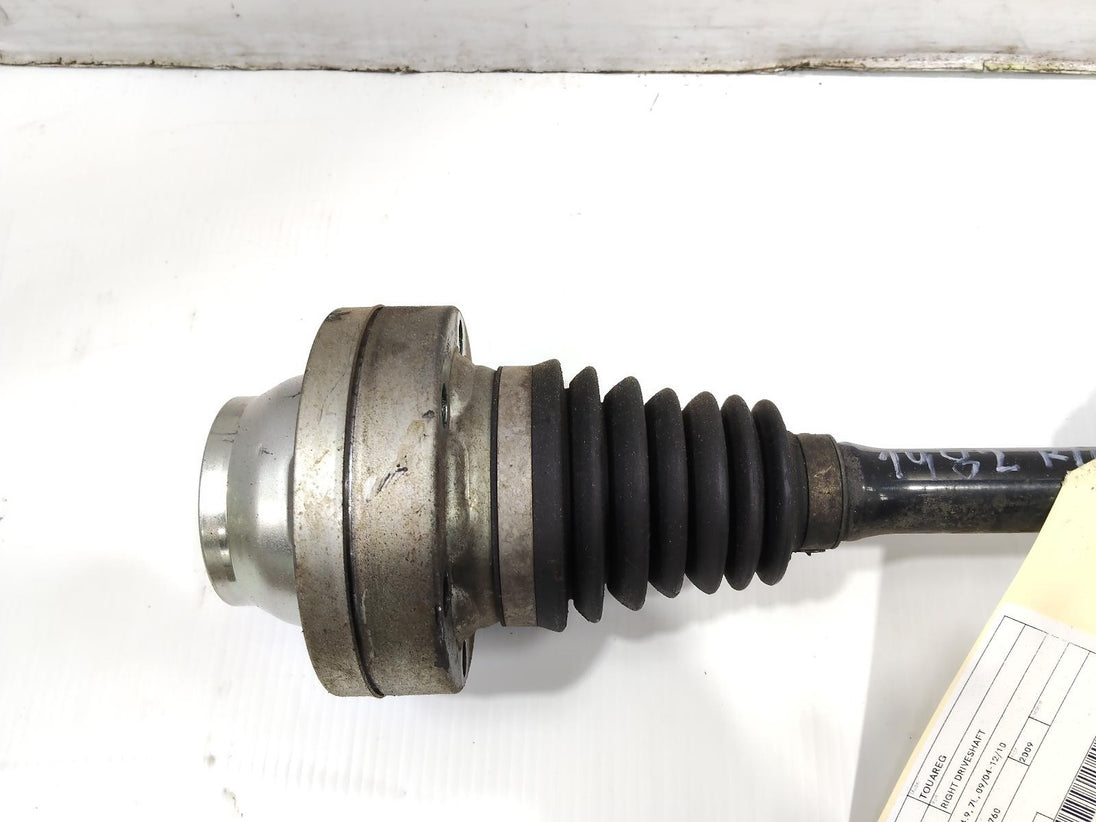 VOLKSWAGEN TOUAREG RIGHT DRIVESHAFT FRONT, DIESEL, 4.9, 7L, 09/04-12/10 04 05 06