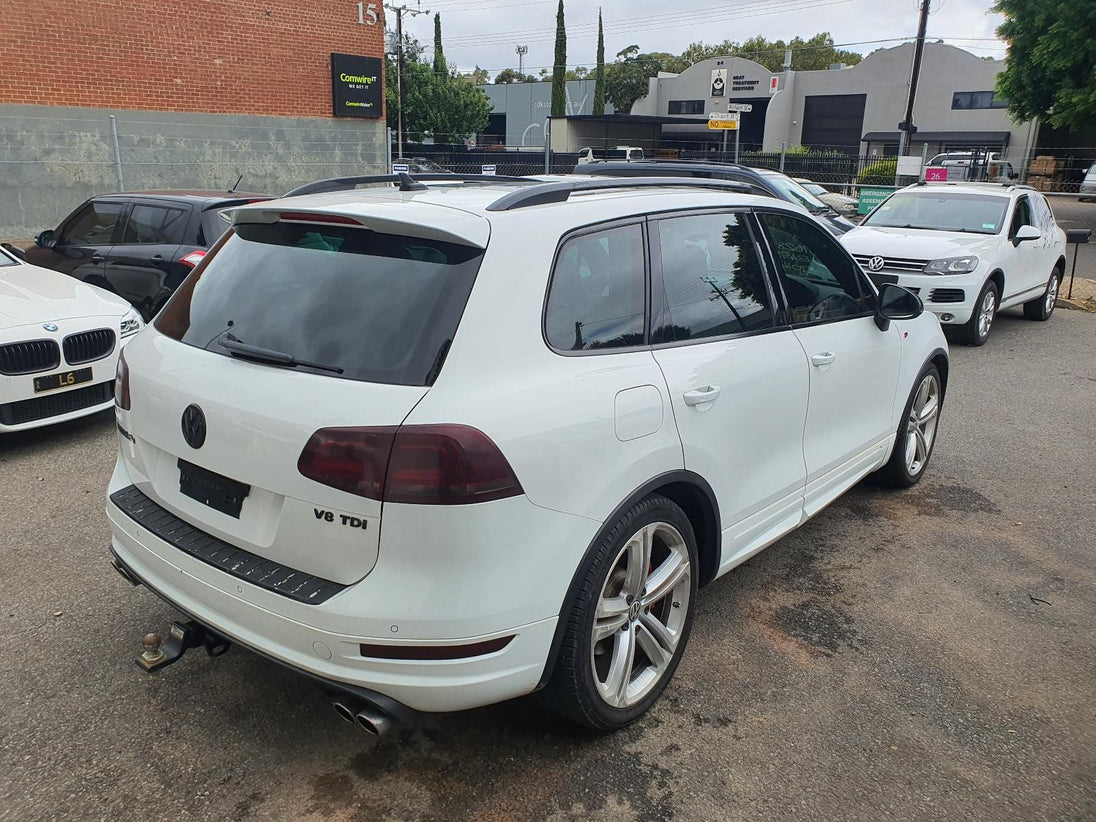 VOLKSWAGEN TOUAREG RIGHT GUARD 7P, 12/10-04/18 10 11 12 13 14 15 16 17 18