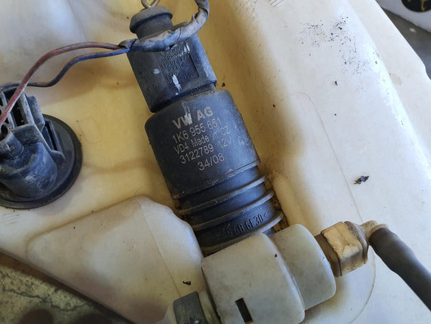 VOLKSWAGEN TOUAREG WASHER BOTTLE 7L, W/ H/LAMP WASHER TYPE,7L0 955 453, 03-10