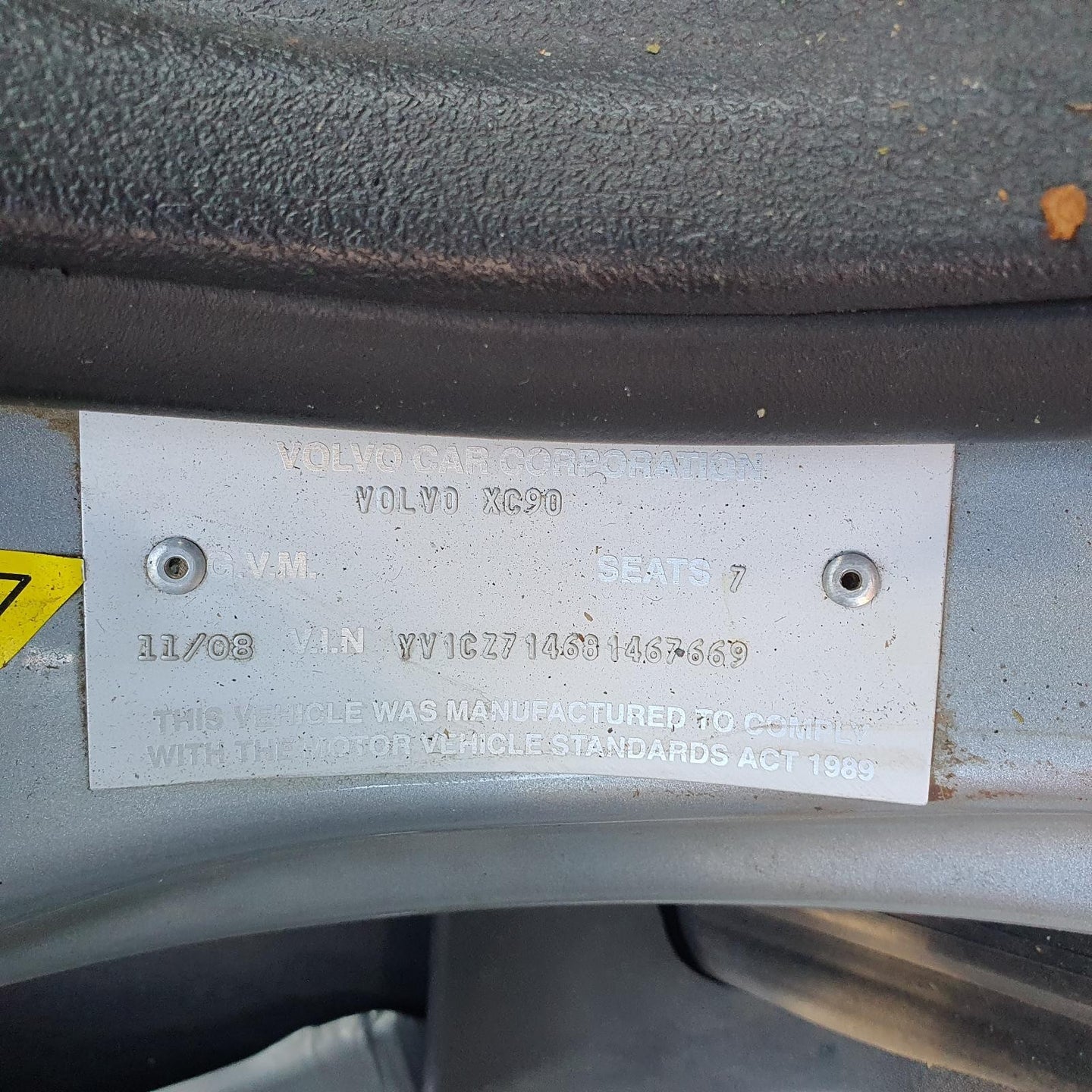 VOLVO XC90 INSTRUMENT CLUSTER P/N 3068.2273, 07/03-12/14 