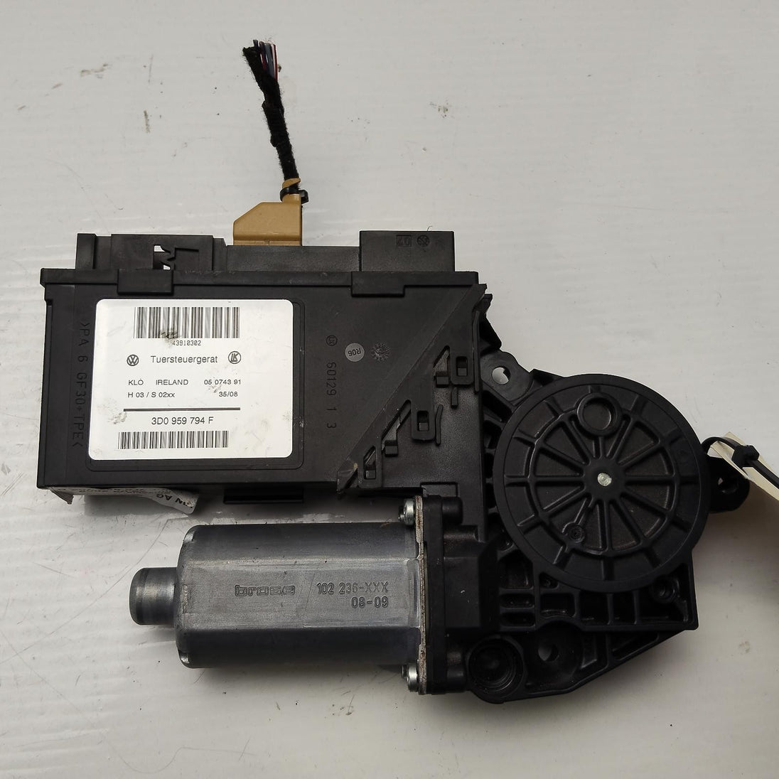 VOLKSWAGEN TOUAREG RIGHT REAR WND REG/MOTOR 7L, PN 3D0959794F 09/03-12/10 