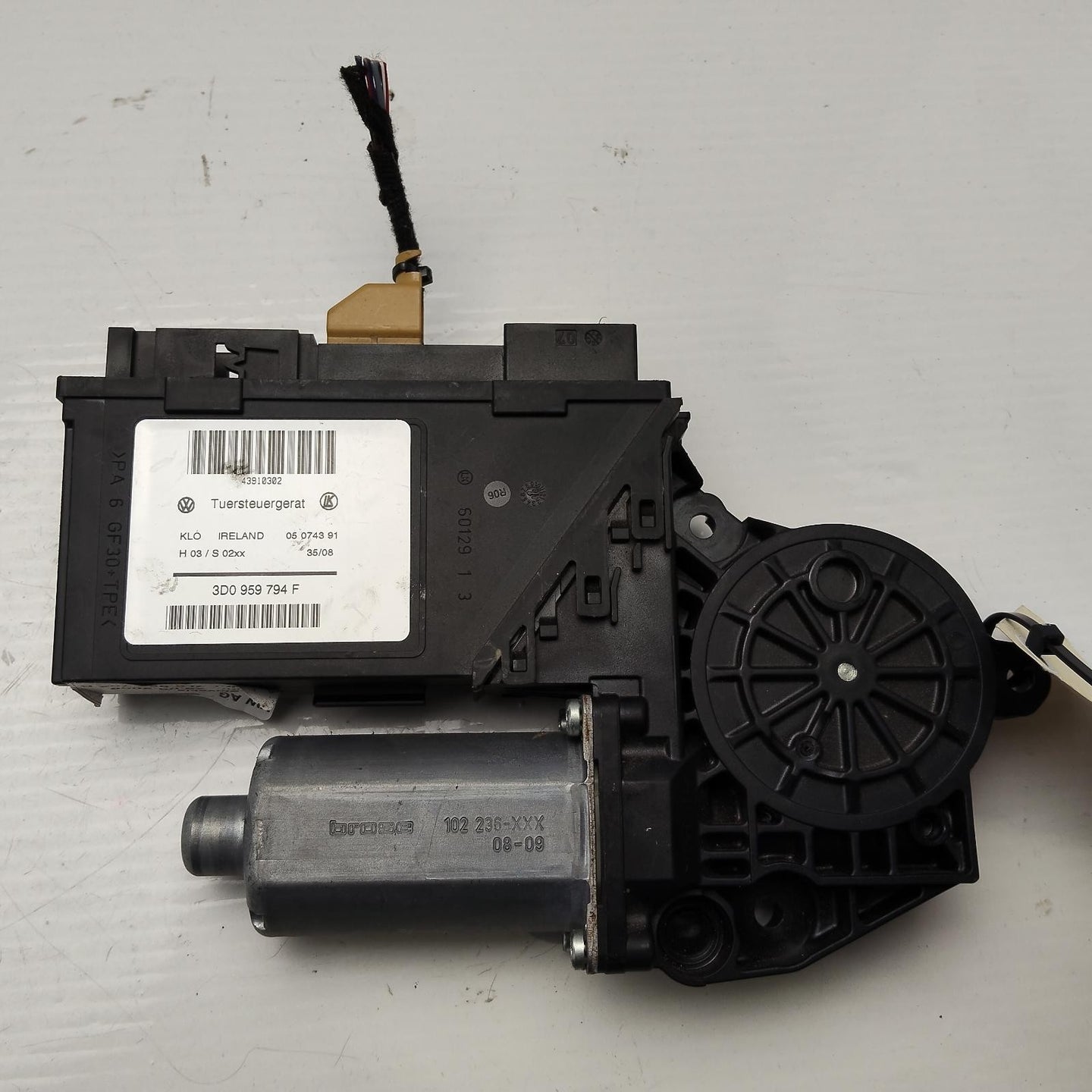 VOLKSWAGEN TOUAREG RIGHT REAR WND REG/MOTOR 7L, PN 3D0959794F 09/03-12/10 