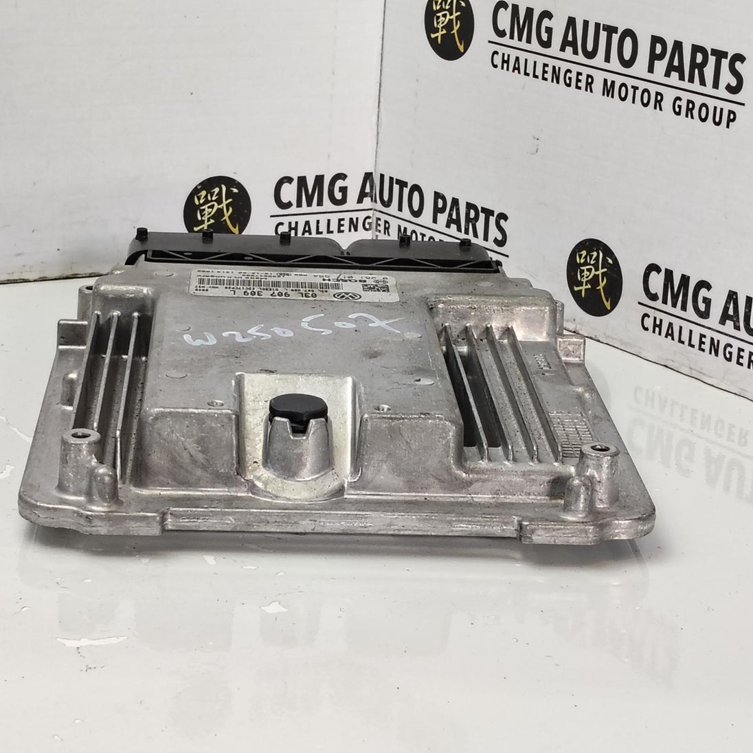 VOLKSWAGEN TRANSPORTER ECU ENGINE ECU, 2.0, DIESEL, MANUAL T/M, P/N 03L907309M, 