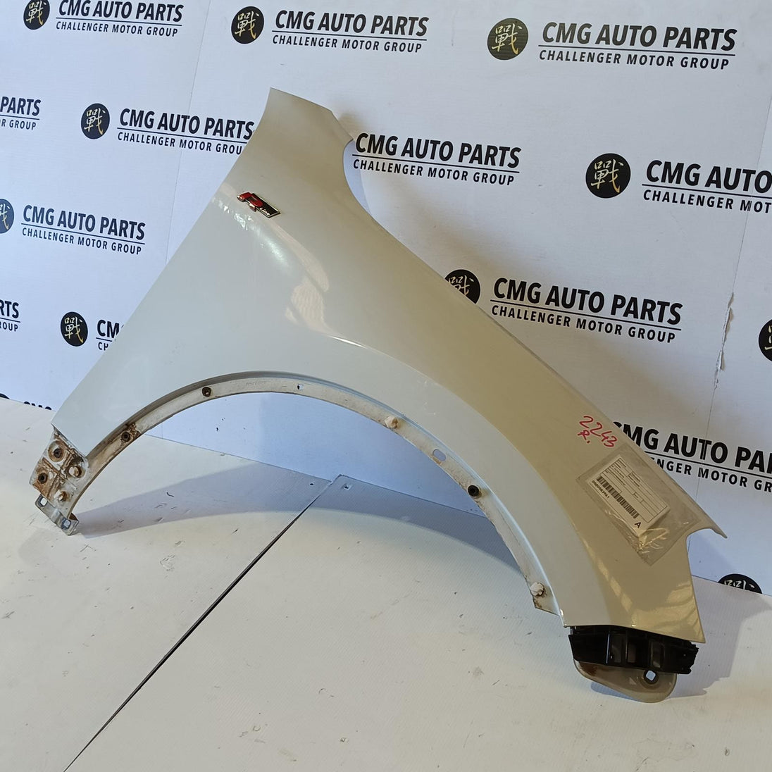 VOLKSWAGEN TOUAREG RIGHT GUARD 7P, 12/10-04/18 10 11 12 13 14 15 16 17 18