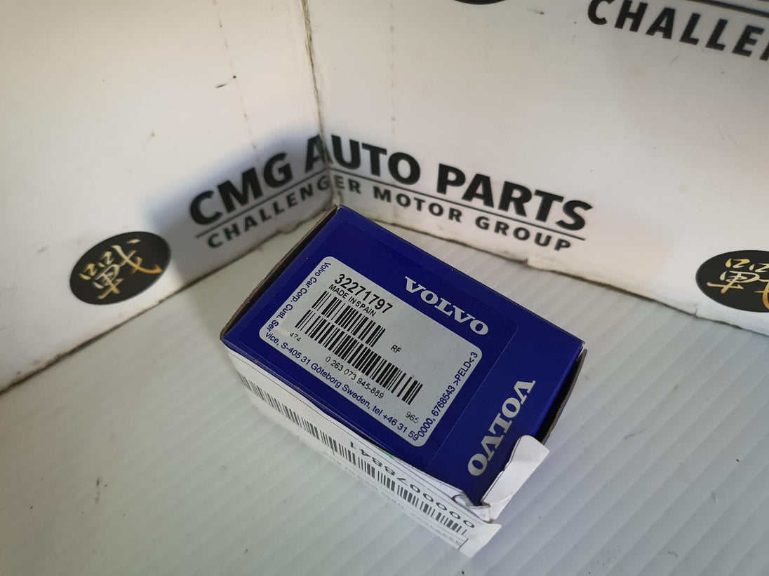 VOLVO XC40 FRONT PARKING SENSOR, 32271797, 02/18- 18 19 20 21 22 23 24 25