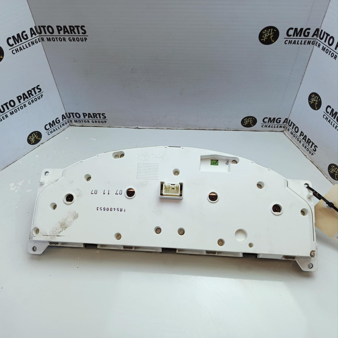 VOLVO XC90 INSTRUMENT CLUSTER P/N 3068.2273, 07/03-12/14 