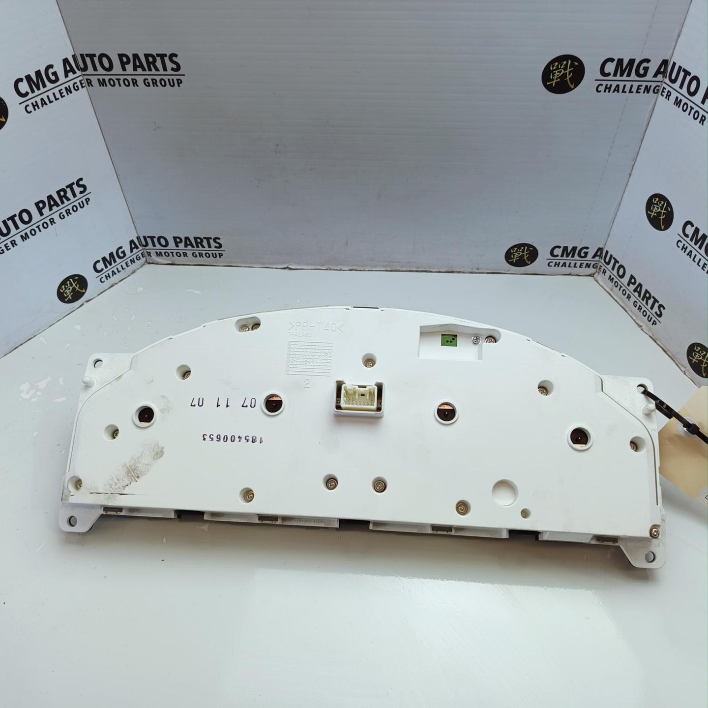 VOLVO XC90 INSTRUMENT CLUSTER P/N 3068.2273, 07/03-12/14 