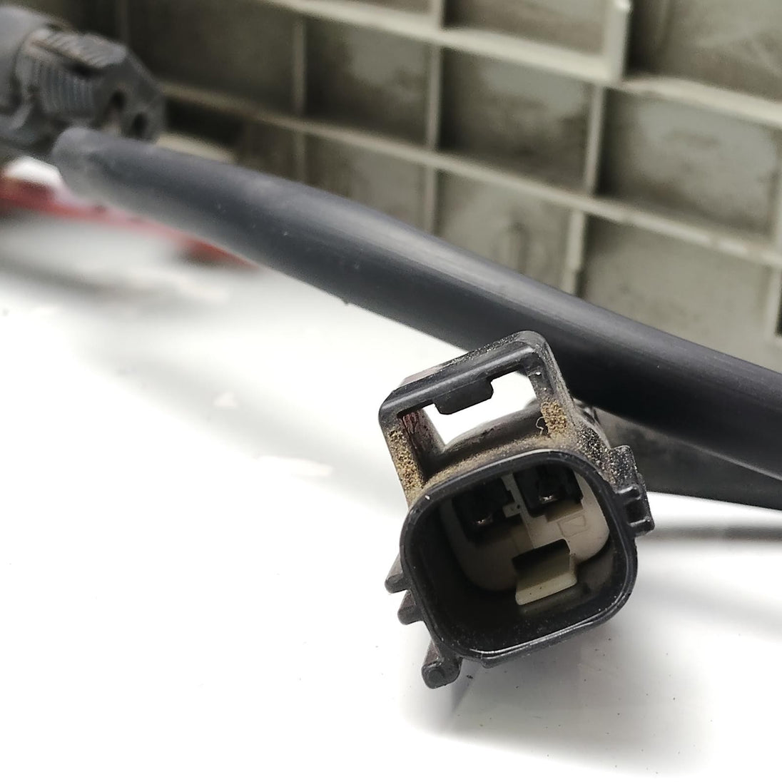 VOLVO XC90 RIGHT TAILLIGHT BUMPER REFLECTOR, 07/03-12/14 03 04 05 06 07 08 09 10