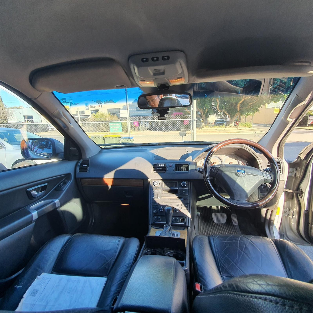 VOLVO XC90 LEFT GUARD 07/03-12/14 03 04 05 06 07 08 09 10 11 12 13 14