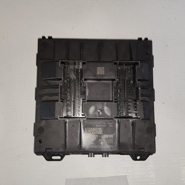 VOLKSWAGEN TRANSPORTER ECU  BCM, T5, P/N 7H0937087K 03/10-06/15