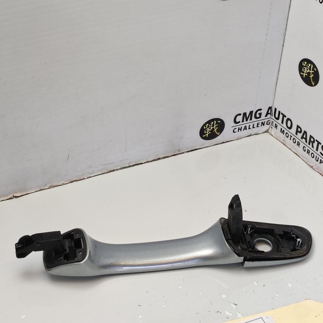 VOLVO XC90 DOOR HANDLE 07/03-12/14 03 04 05 06 07 08 09 10 11 12 13 14