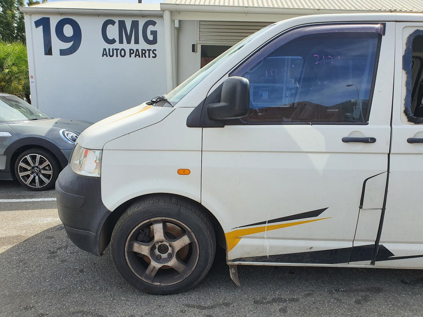 VOLKSWAGEN TRANSPORTER GRILLE RADIATOR GRILLE, T5, TRANSPORTER/KOMBI, 08/04-09/0