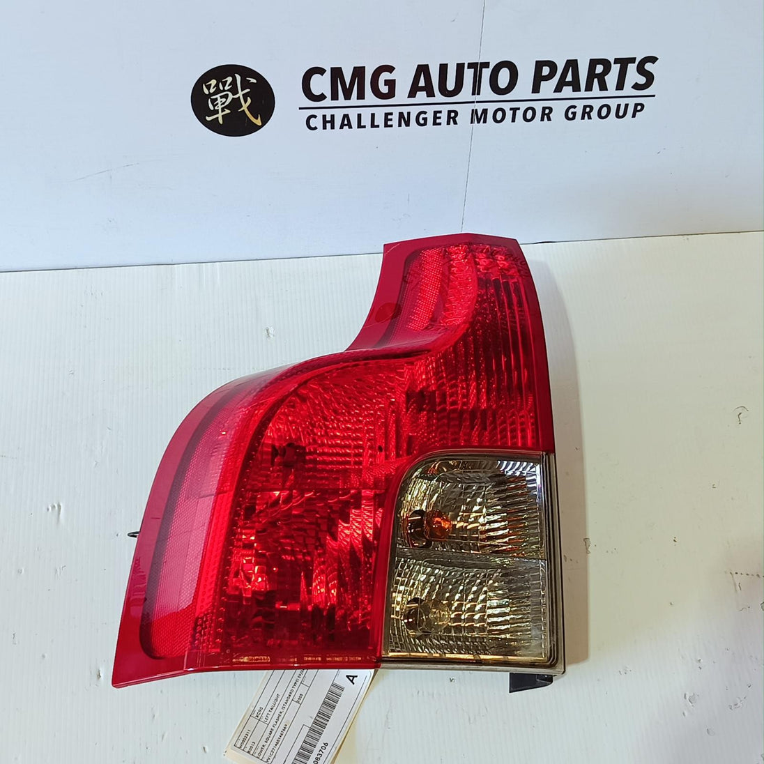VOLVO XC90 LEFT TAILLIGHT LOWER, SQUARE FLASHER, (STANDARD TYPE) 09/06-12/14 06 