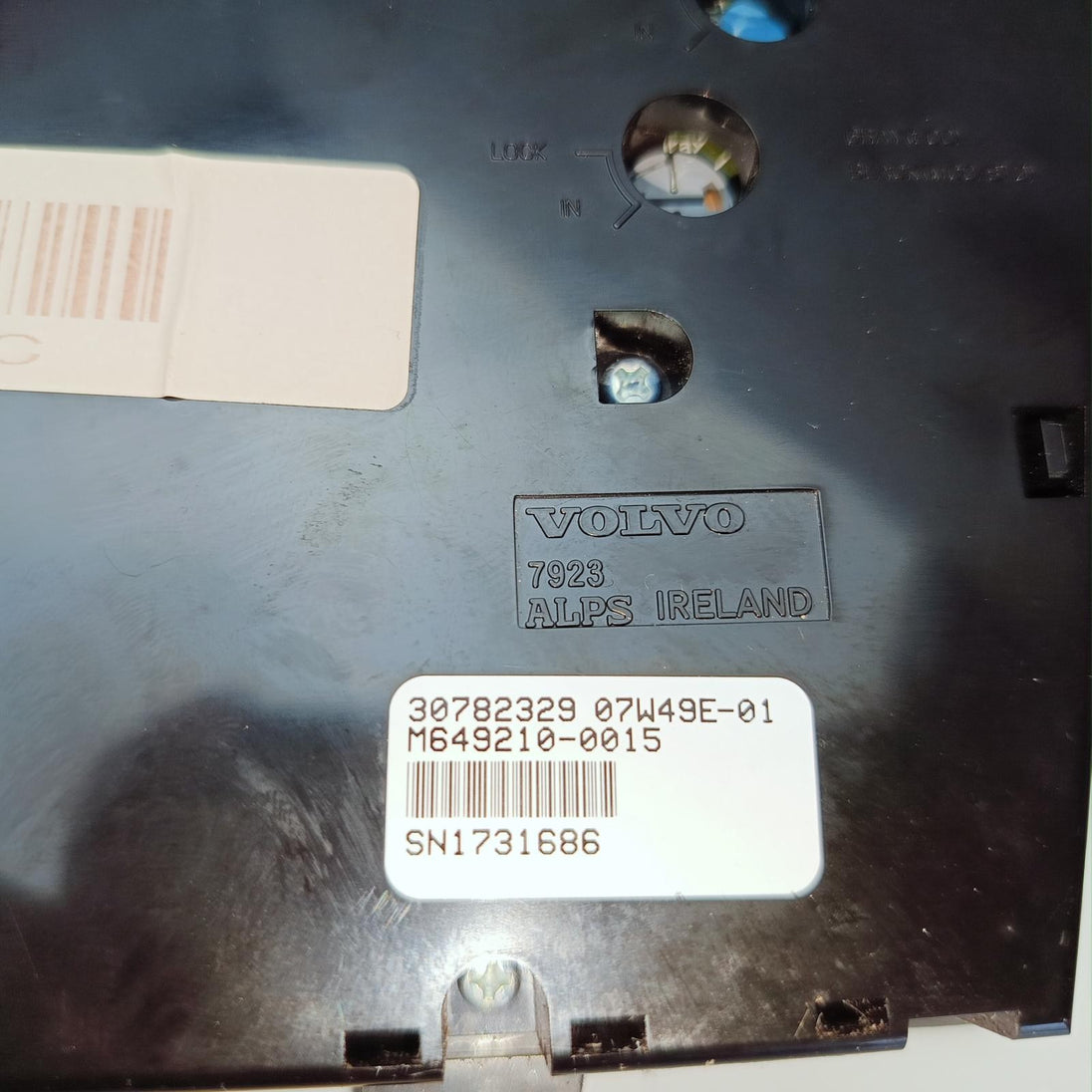 VOLVO XC90 HEATER/AC CONTROLS CLIMATE CONTROL TYPE, P/N 30782329, 07/03-12/14 03