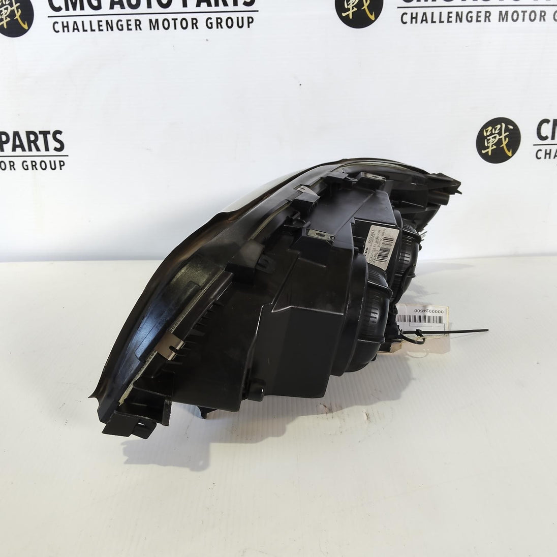 VOLVO S70/V70/C70 RIGHT HEADLAMP V70 XC (YV1SZ), HALOGEN TYPE, 8620691, 01