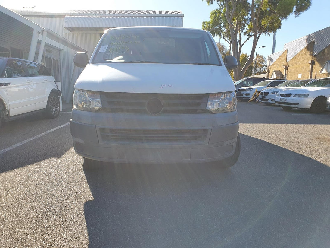 VOLKSWAGEN TRANSPORTER LEFT HEADLAMP T5, TRANSPORTER, 10/10-06/15 10 11 12 13 14