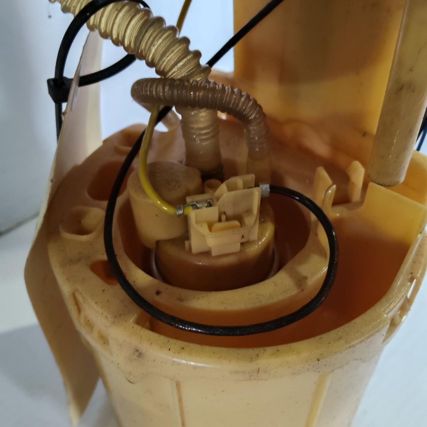 VOLKSWAGEN TRANSPORTER FUEL PUMP DIESEL, 2.0, TURBO, IN TANK (PUMP &amp; SENDER)